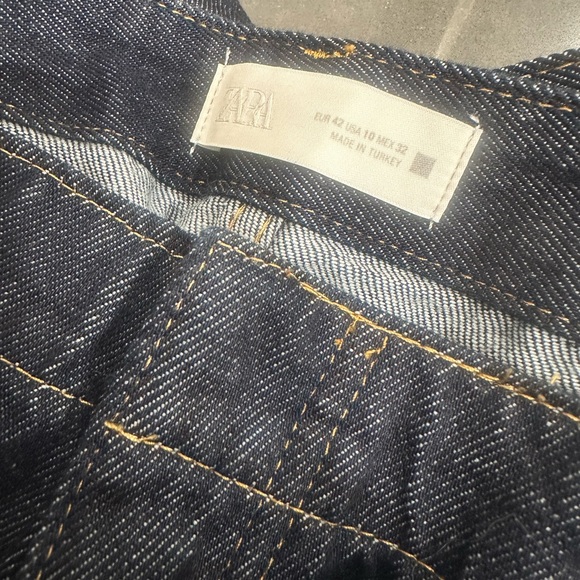 Zara NWT denim jeans . Wide leg with seam down legs. Cute style! - Picture 14 of 14